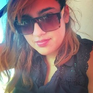 Meet your Posher, Melody